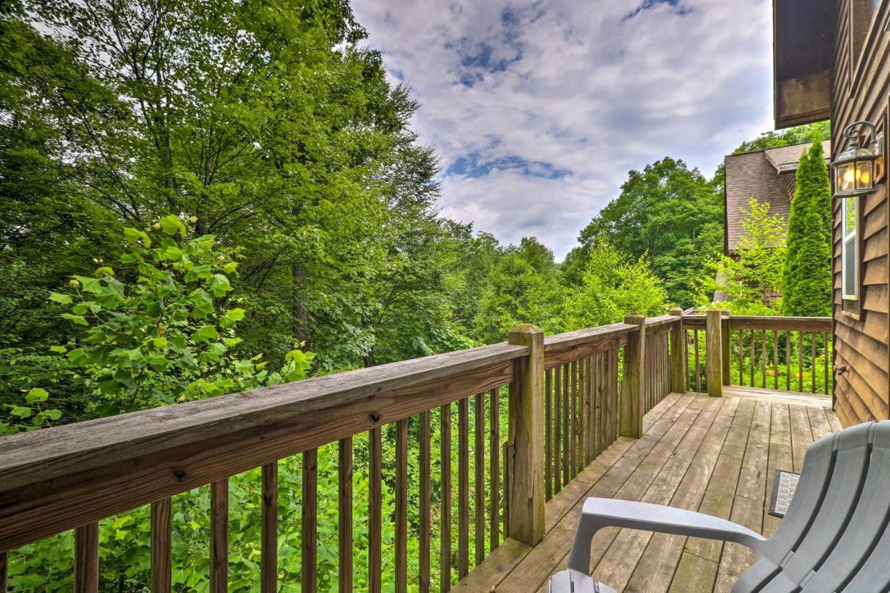 Cozy Boone Cabin With Deck Close To Downtown! Eksteriør billede
